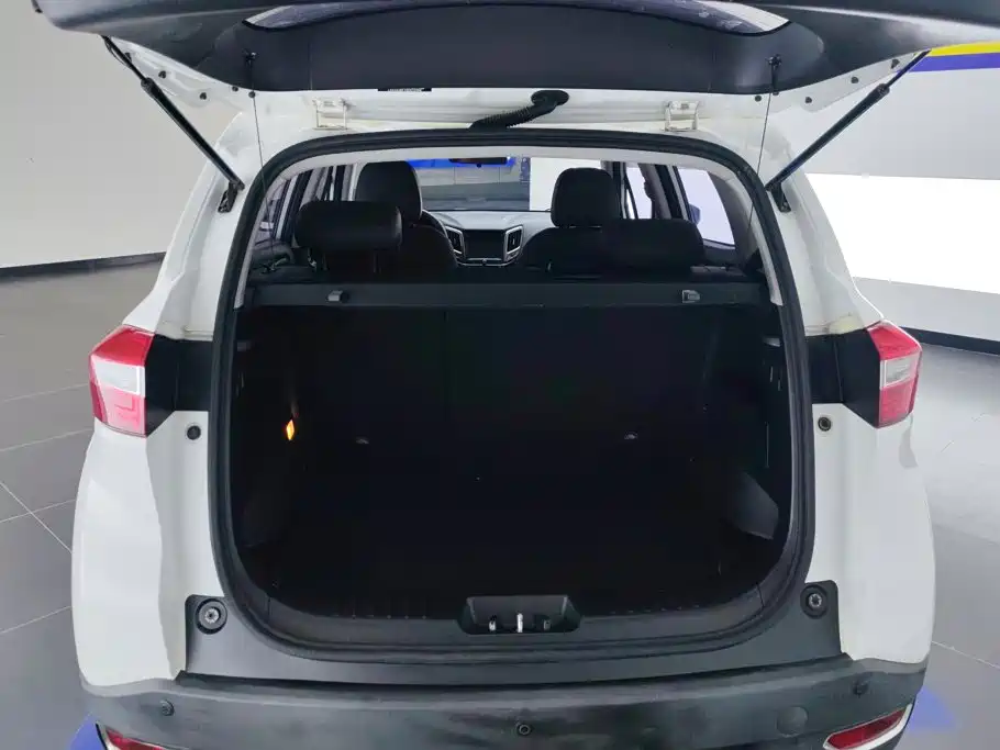 Changan CS15 — миниатюра 3