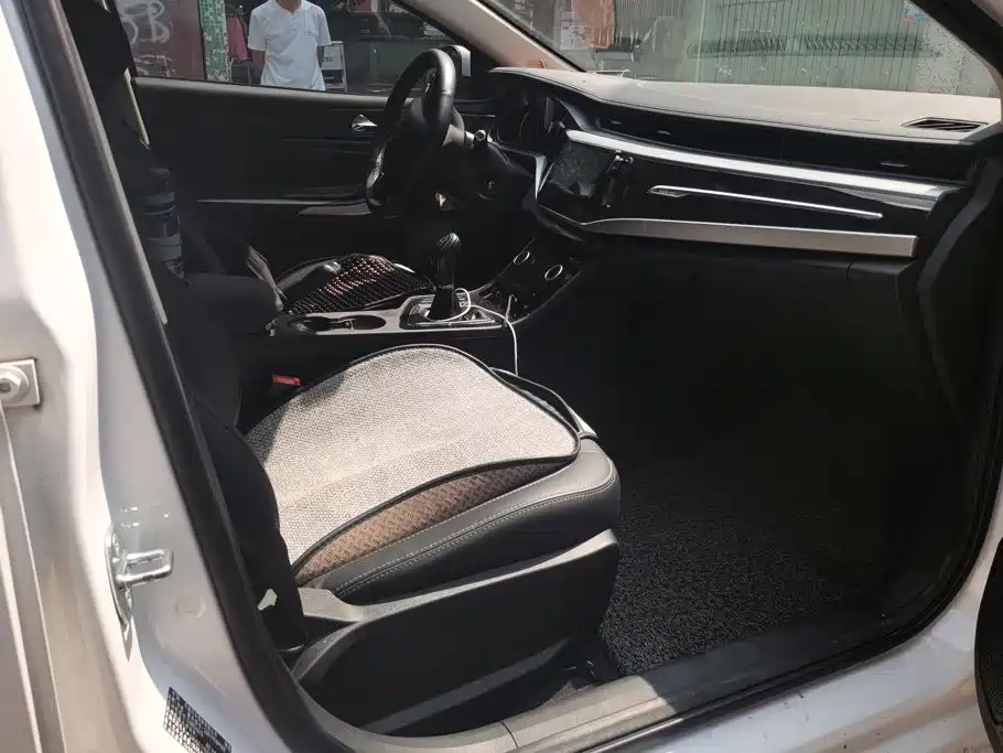 Chery Arrizo 5 — миниатюра 8
