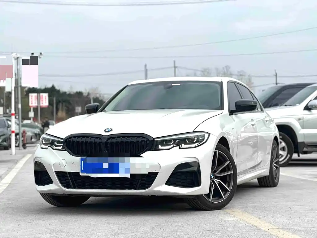 BMW 3 Series 2021