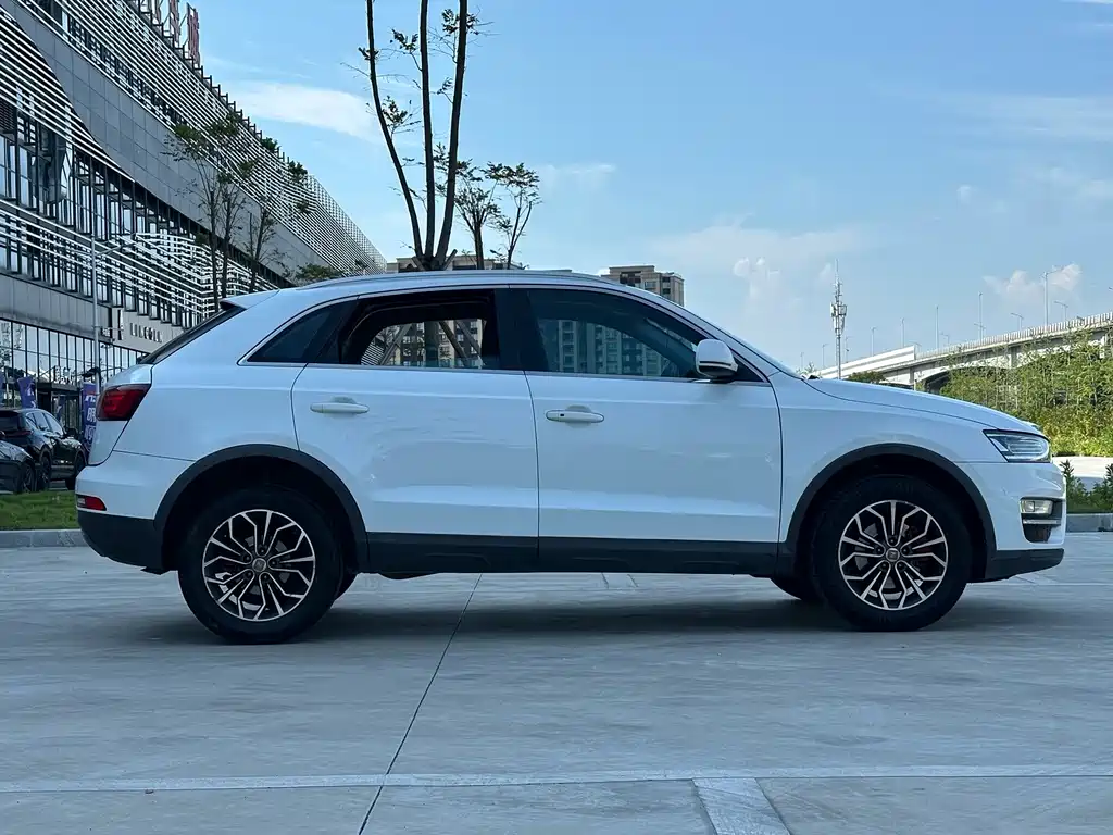 Zotye Zotye SR7 — миниатюра 3