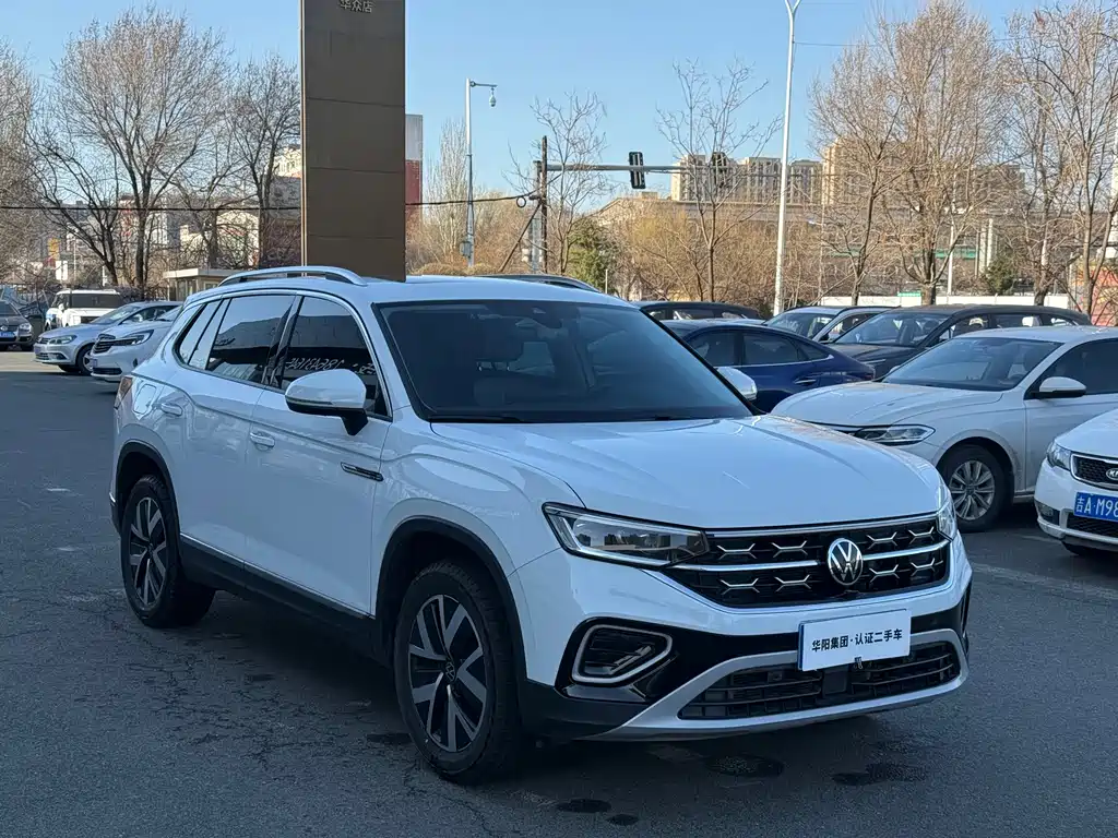Volkswagen Tayron 2024 300TSI Luxury Plus