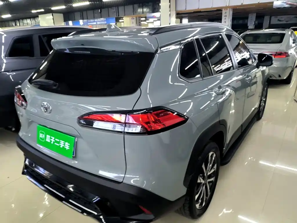 Toyota Corolla Cross — миниатюра 7