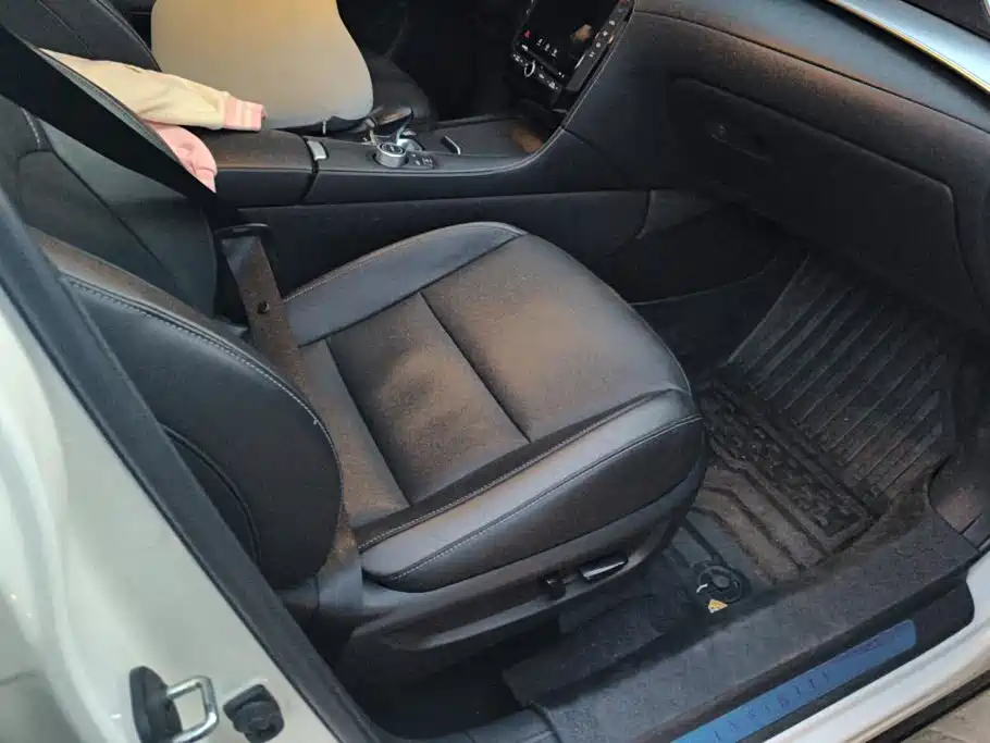 Infiniti QX50 — миниатюра 8
