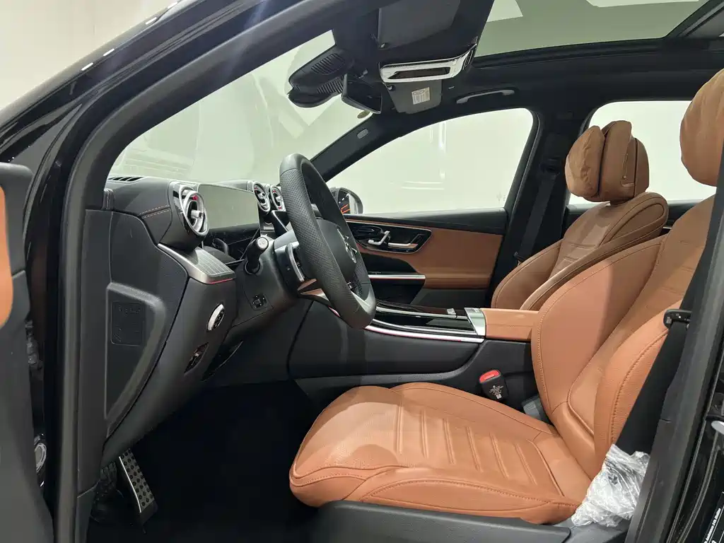 Mercedes-Benz GLC 2025 GLC 300 L 4MATIC Luxury 5 мест