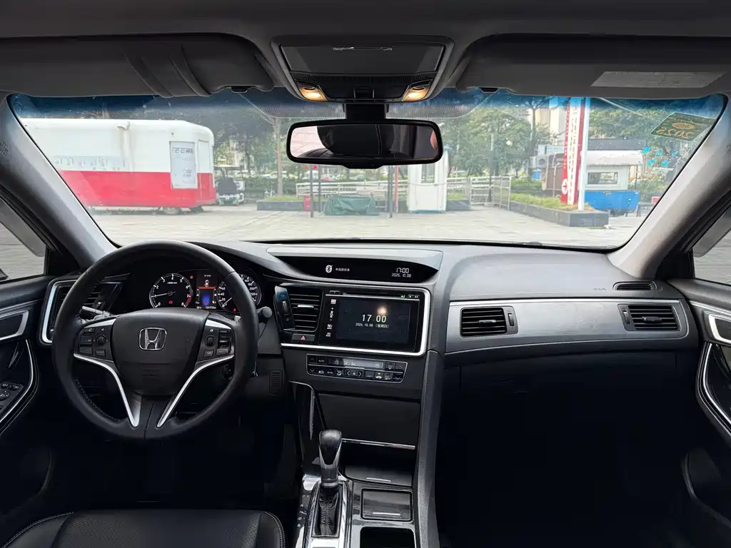 Honda Spirior — миниатюра 8