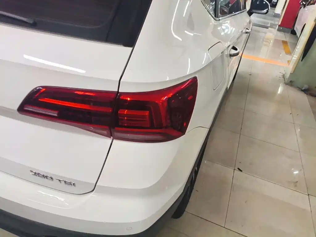 Volkswagen Tharu — миниатюра 8