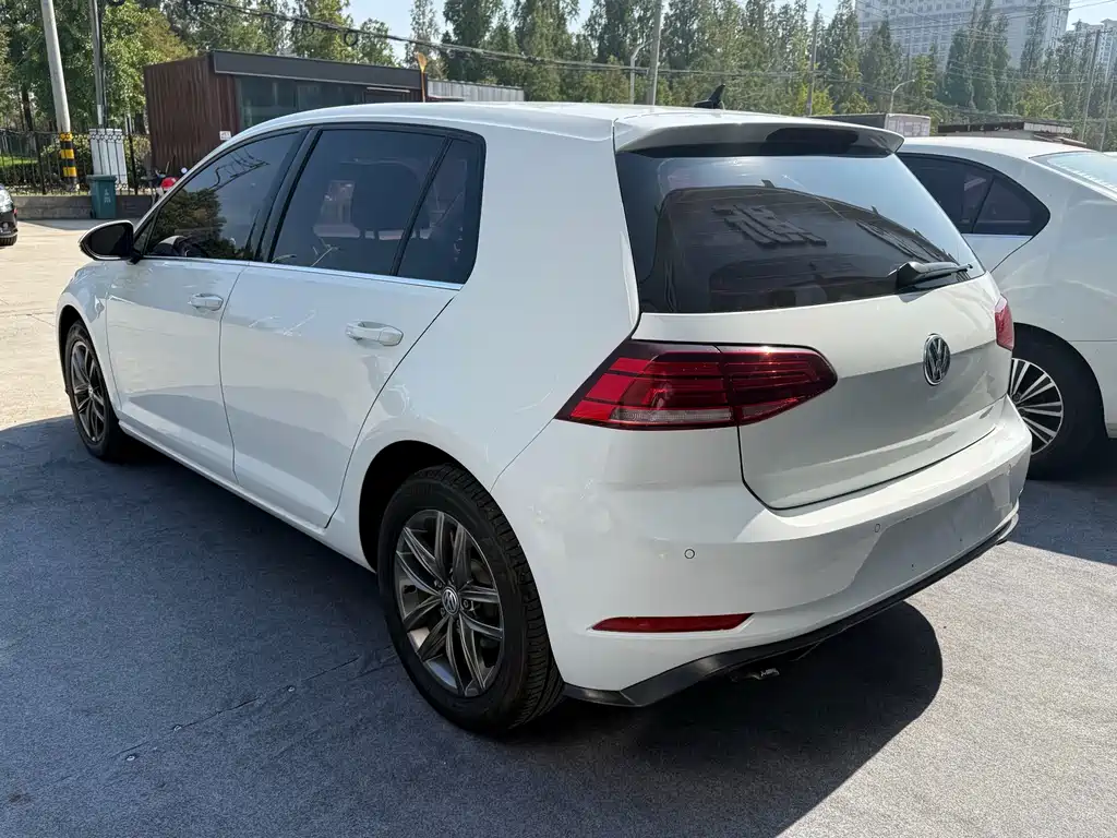 Volkswagen Golf — миниатюра 5