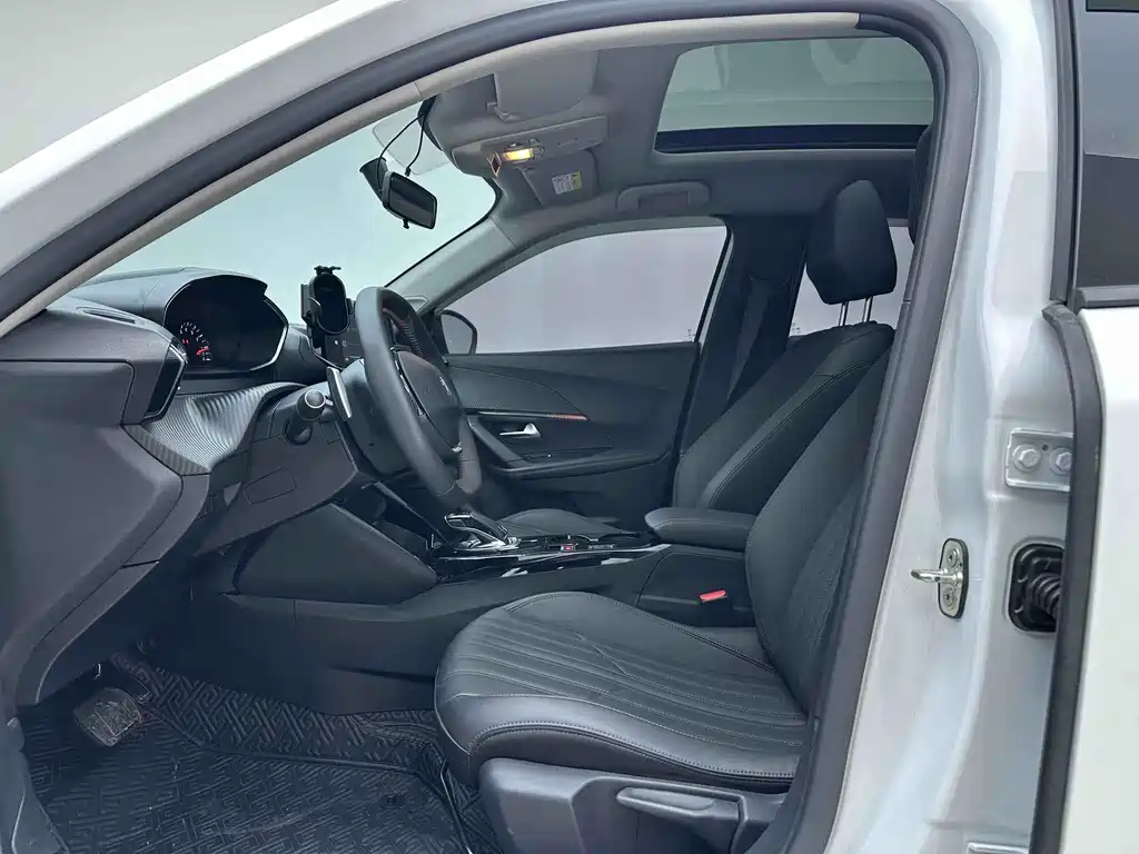 Peugeot 2008 2022 230THP THE ONE