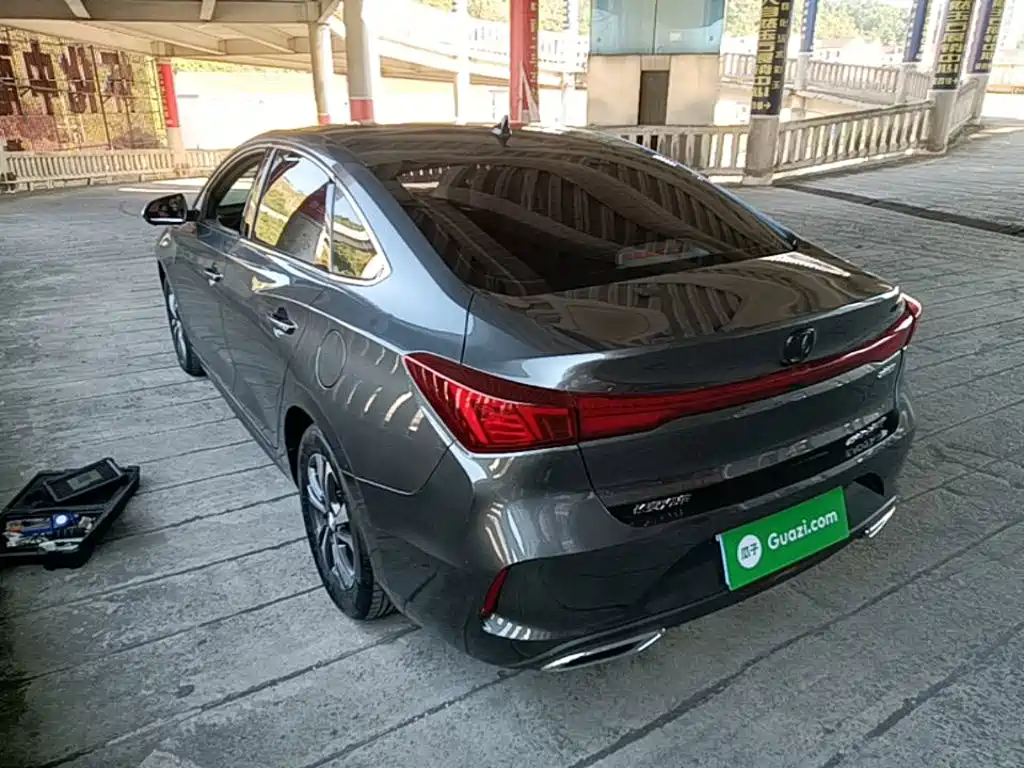 Changan Eado — миниатюра 5