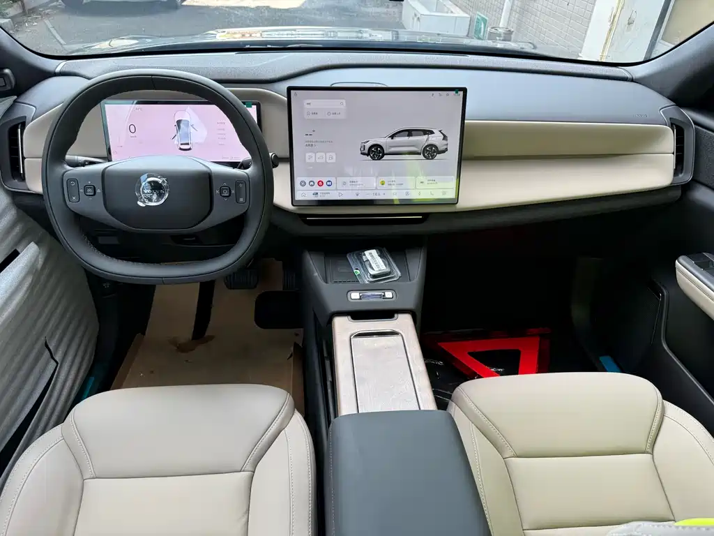 Volvo XC70 PHEV 4WD Ultra Long Range Core, фото 10