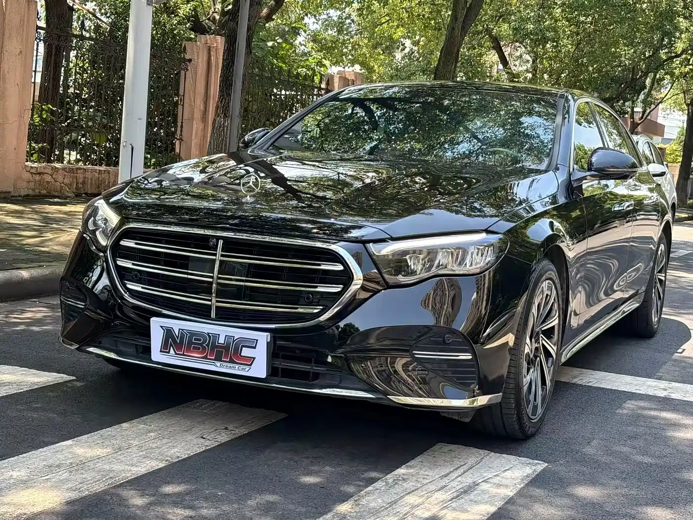 奔驰E级 2024款 E 300 L 豪华型 2024