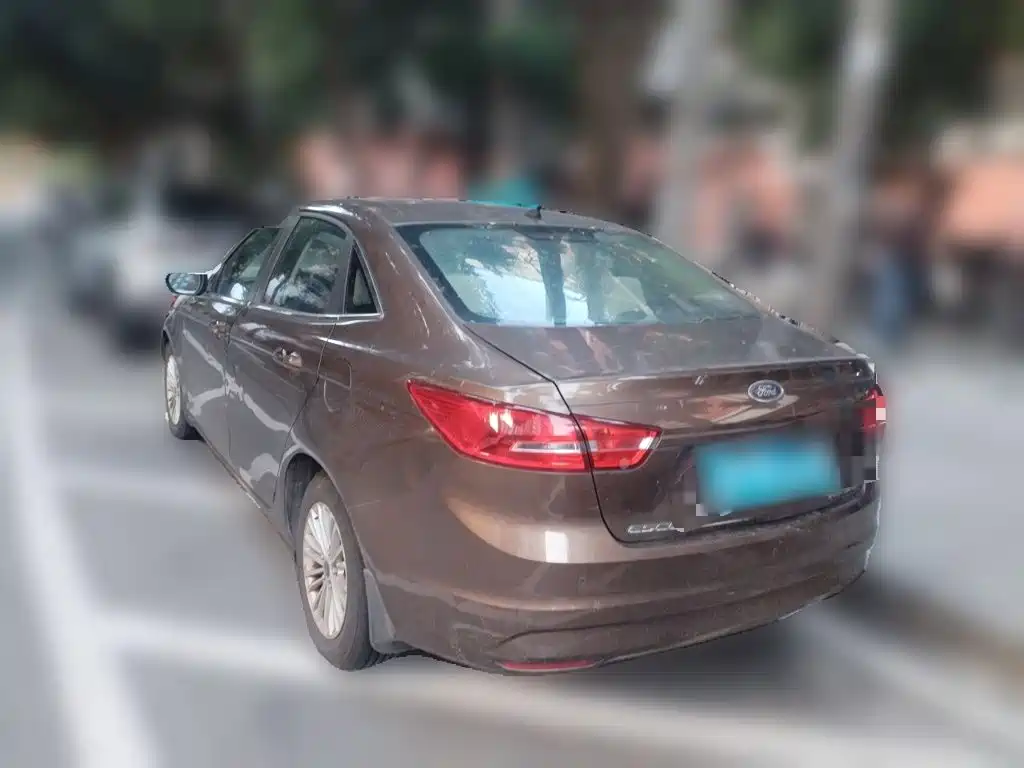 Ford Escort — миниатюра 4