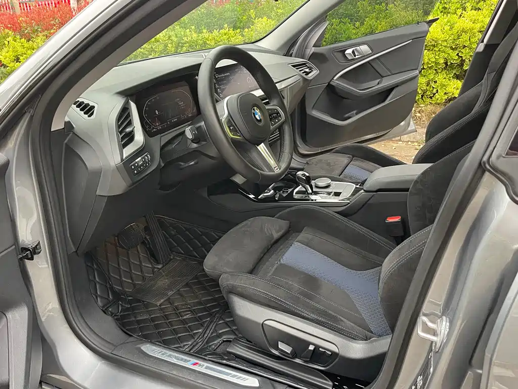 BMW 2 Series (Import) — миниатюра 6