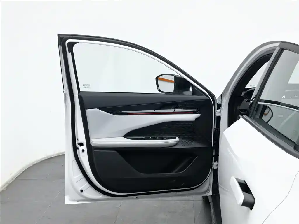 CHANGAN UNI V SMART IDD