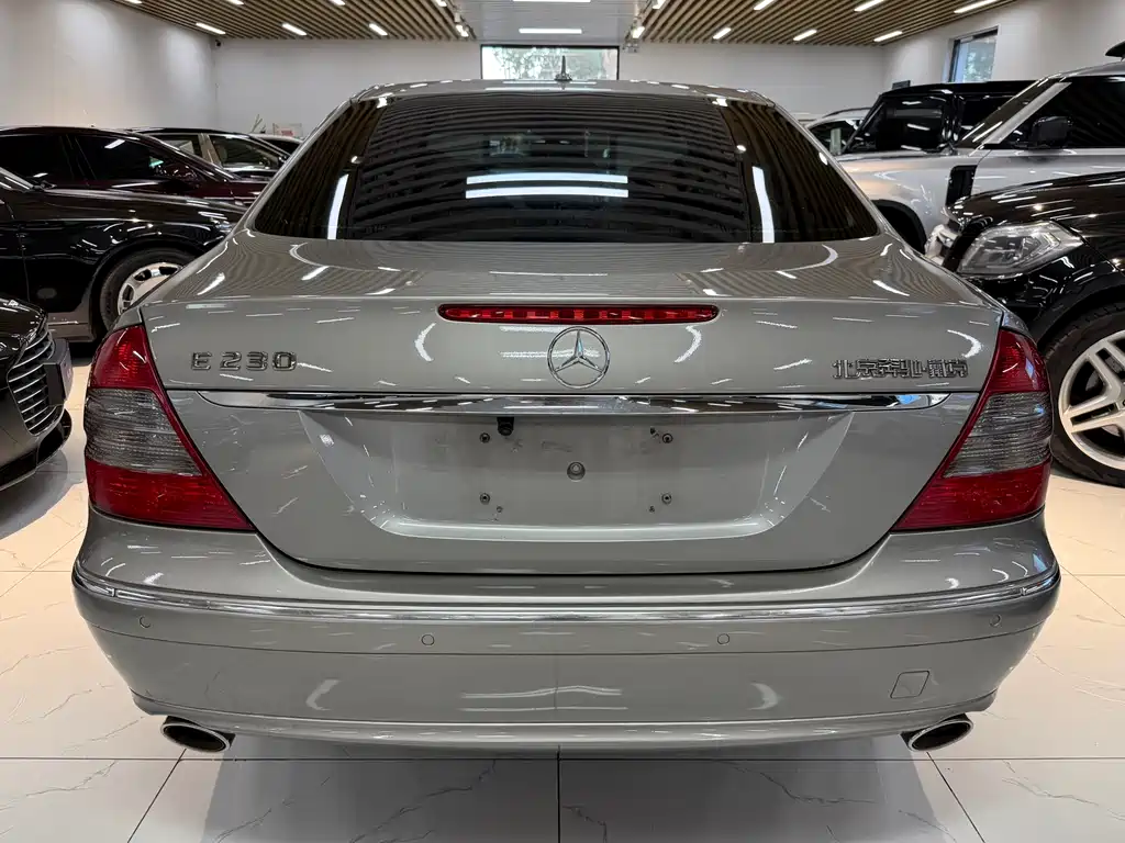 Mercedes-Benz E-Class E 2008 E 230 Fashion