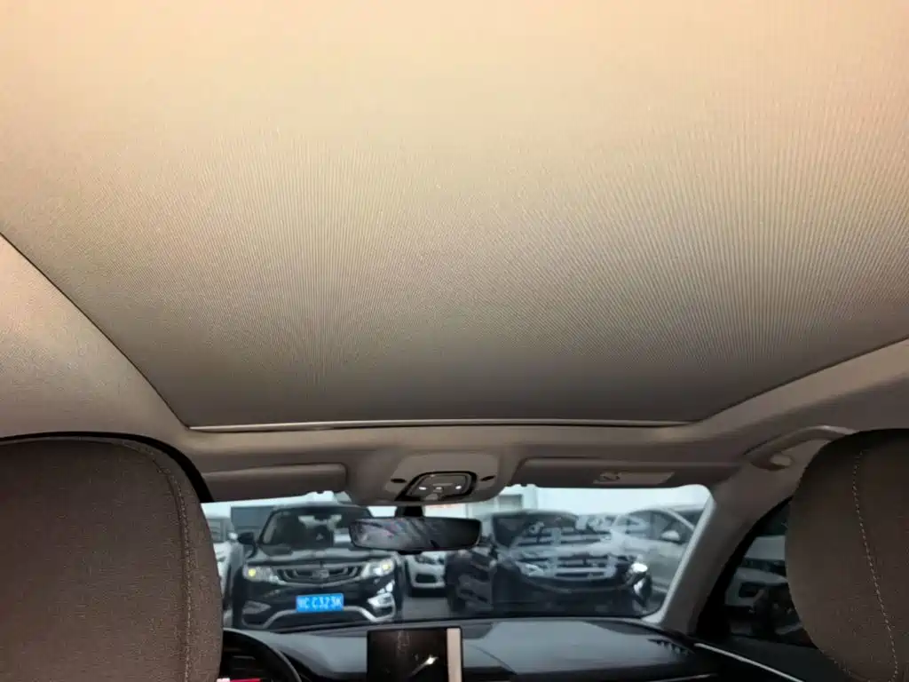 Audi A4L — миниатюра 18