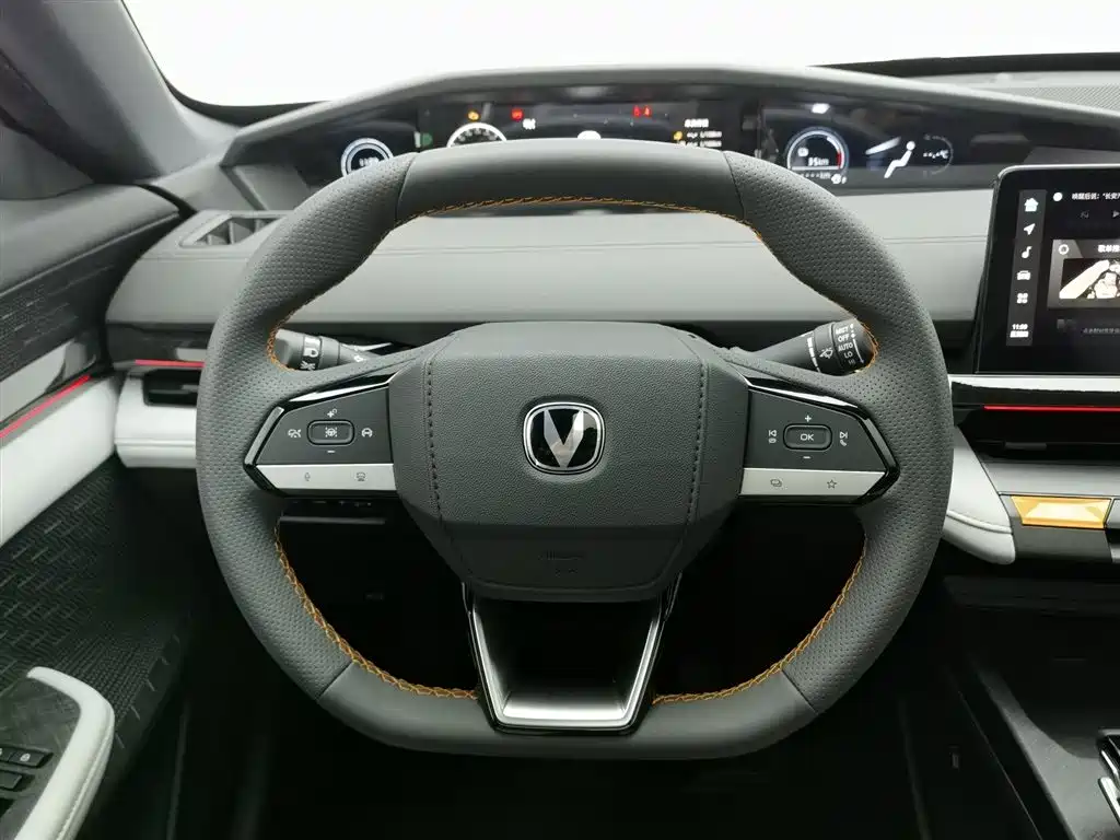 CHANGAN UNI V SMART IDD