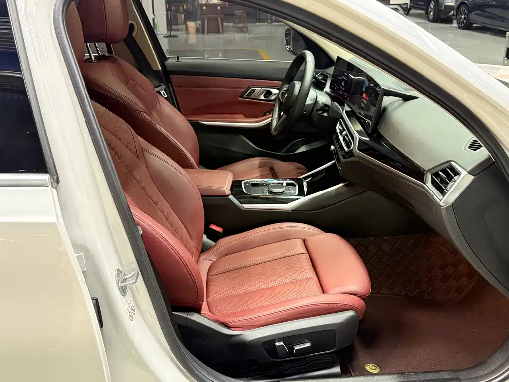 BMW i3 — миниатюра 8