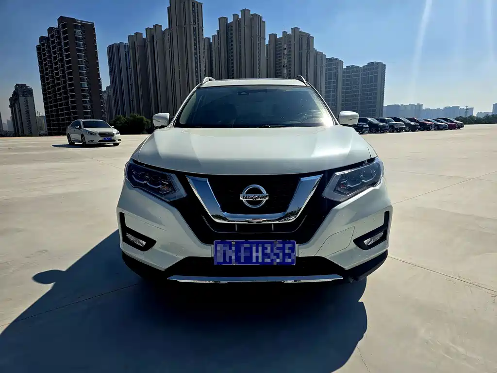 Nissan X-Trail — миниатюра 3