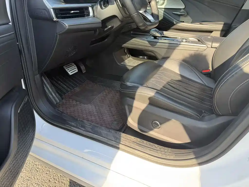 Chery Arrizo 8 — миниатюра 4
