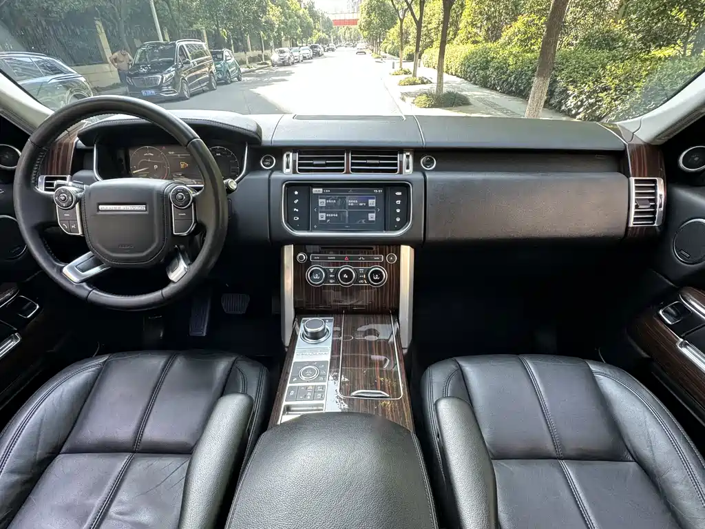 Land Rover Range Rover 2015 3.0 TDV6 Vogue