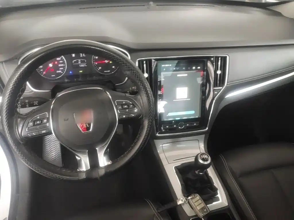 Roewe RX5 — миниатюра 10