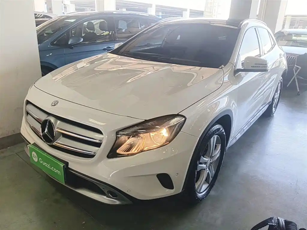 Купить Mercedes-Benz GLA