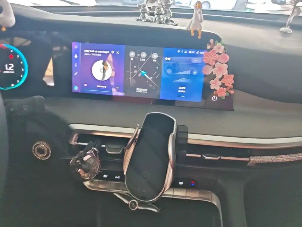 Changan CS35PLUS — миниатюра 13
