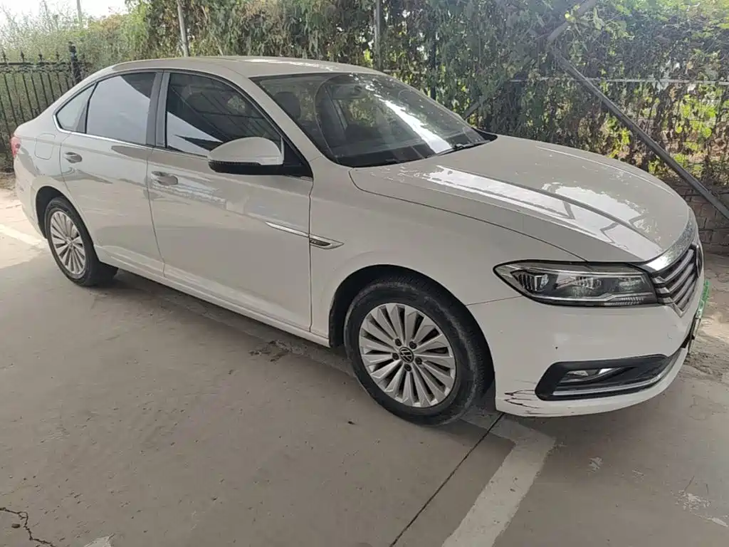 Volkswagen Lavida — миниатюра 4