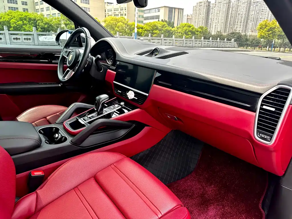 Porsche Cayenne Hybrid Cayenne E-Hybrid 2.0T Platinum Edition, фото 6