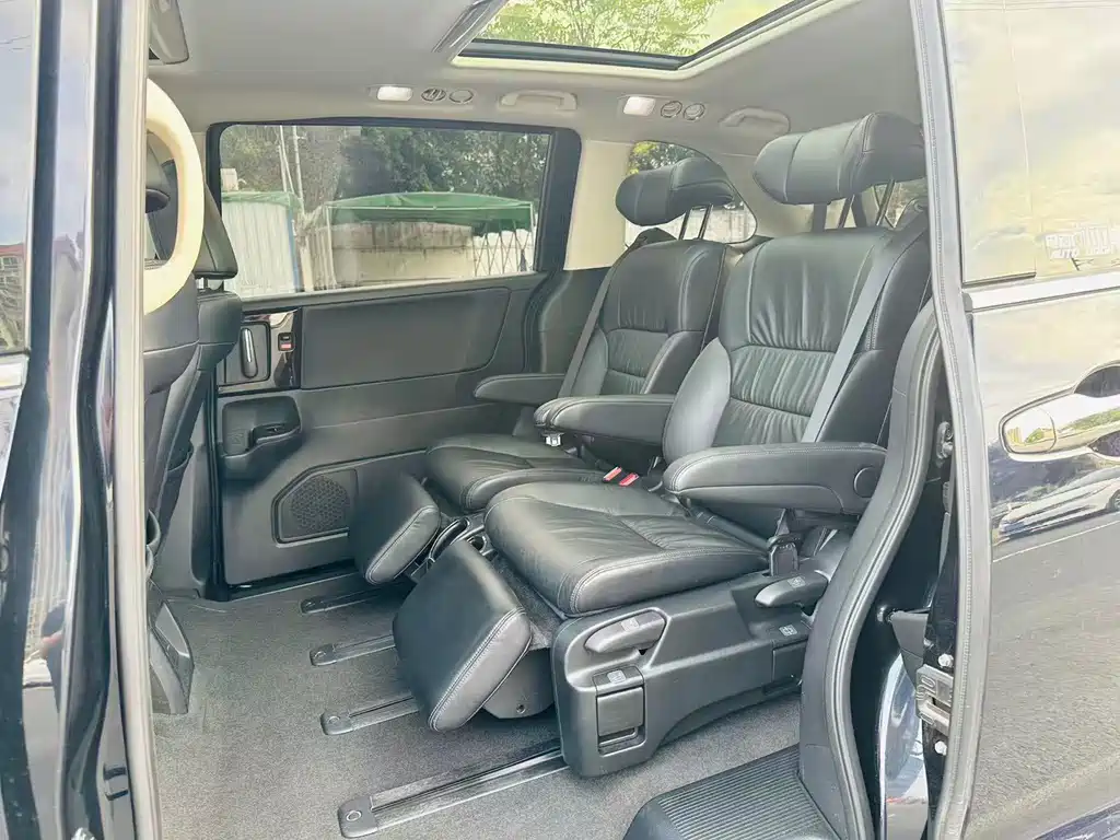 Honda Odyssey — миниатюра 10
