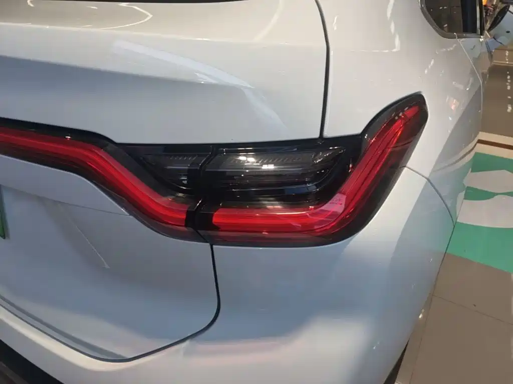 NIO EC6 — миниатюра 8