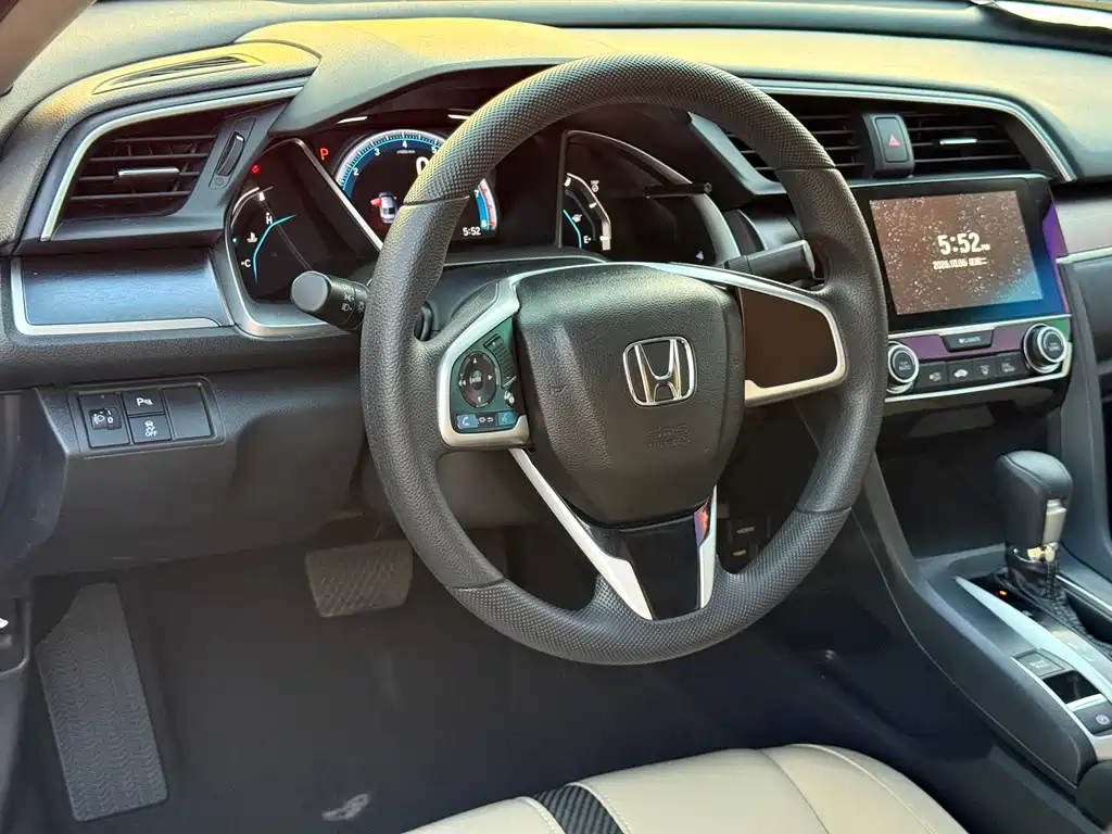 Honda Civic — миниатюра 14