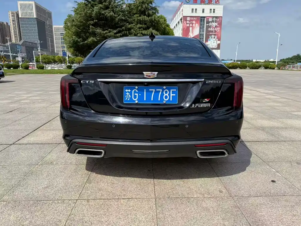 Cadillac CT5 — миниатюра 8