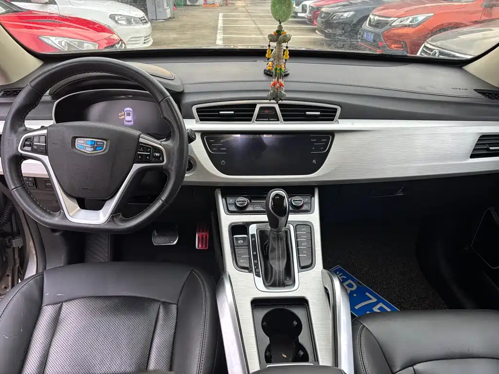 Geely Boyue — миниатюра 9