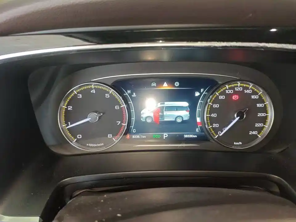 GAC Motor Trumpchi M8 — миниатюра 3
