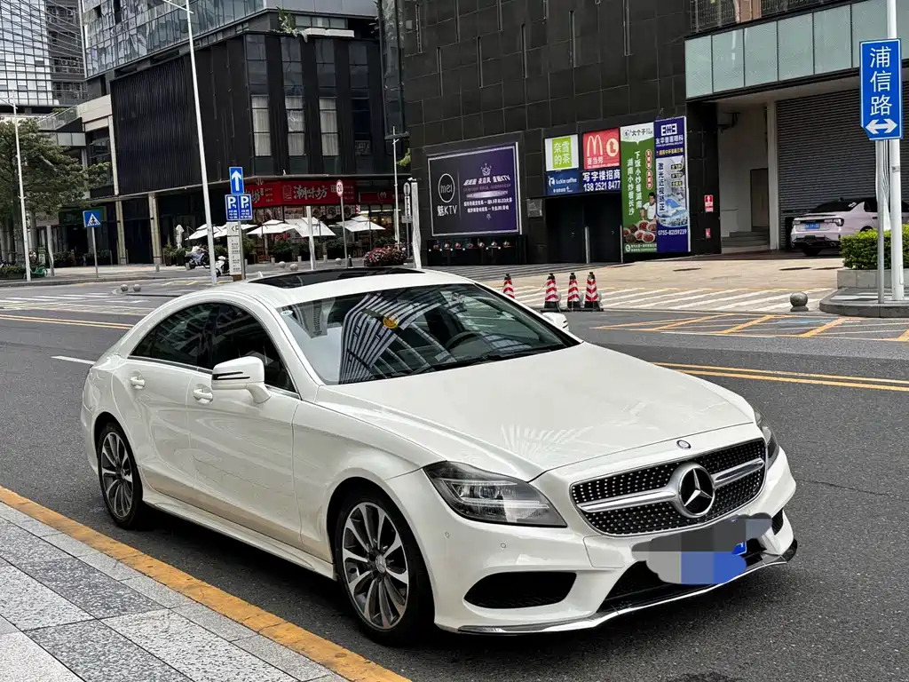 Mercedes-Benz CLS 2015