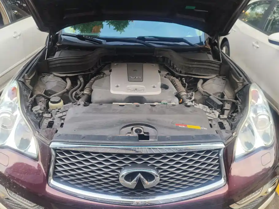 Infiniti QX50 — миниатюра 10
