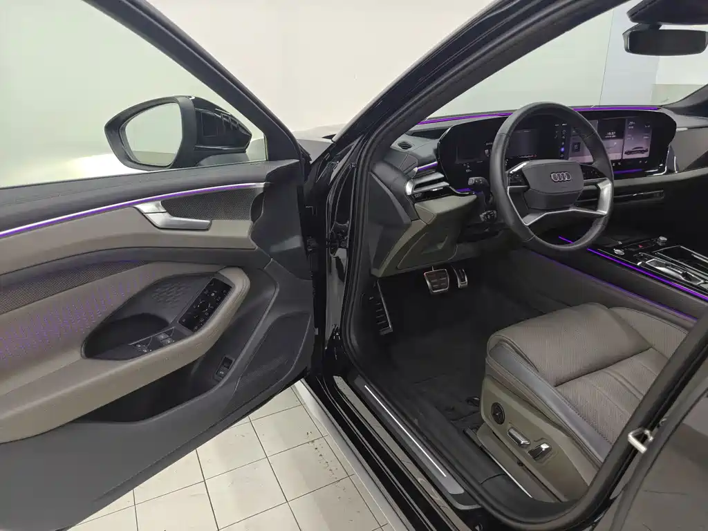 Audi A6L — миниатюра 10