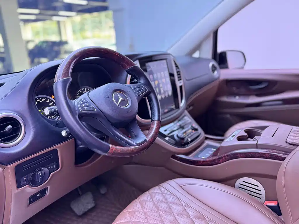 Mercedes-Benz Vito — миниатюра 5