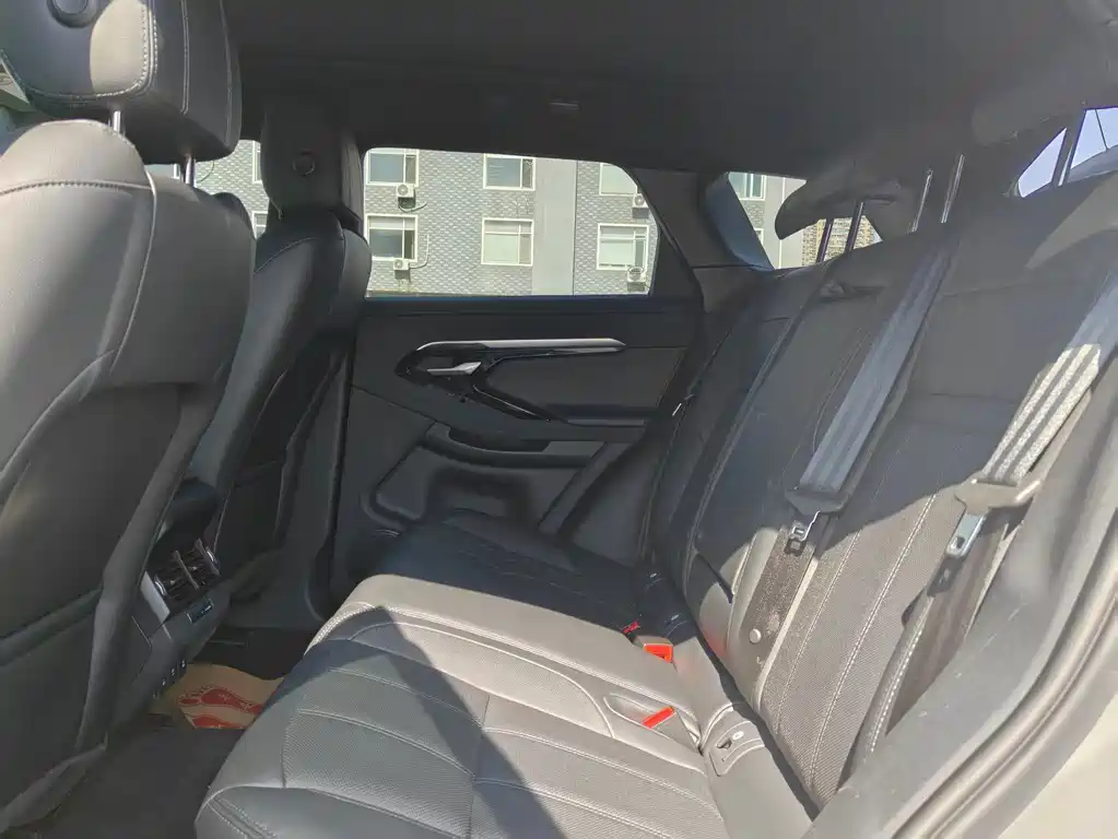 Land Rover Evoque — миниатюра 6