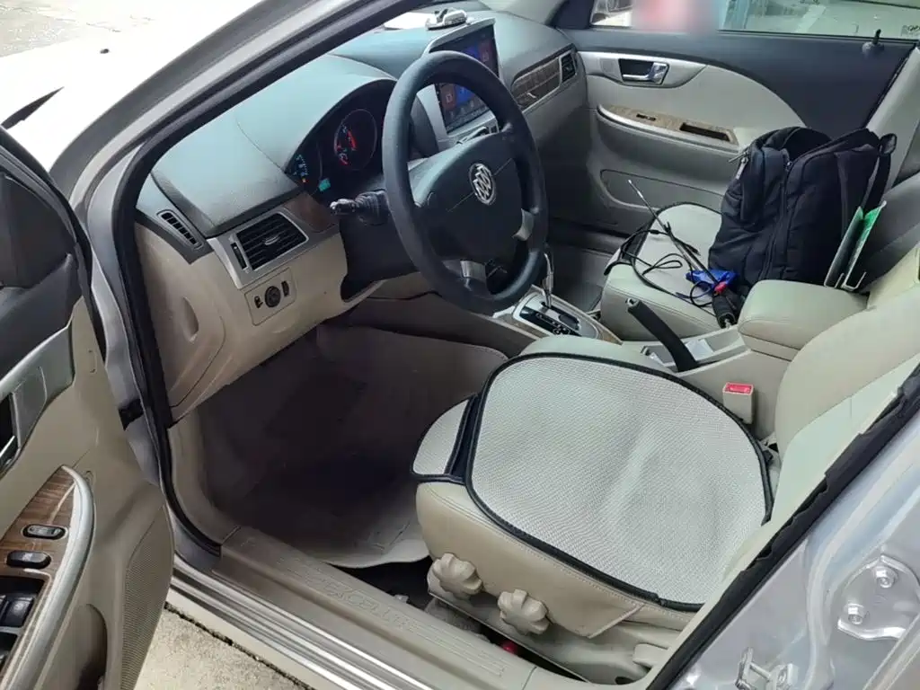 Buick Excelle — миниатюра 15
