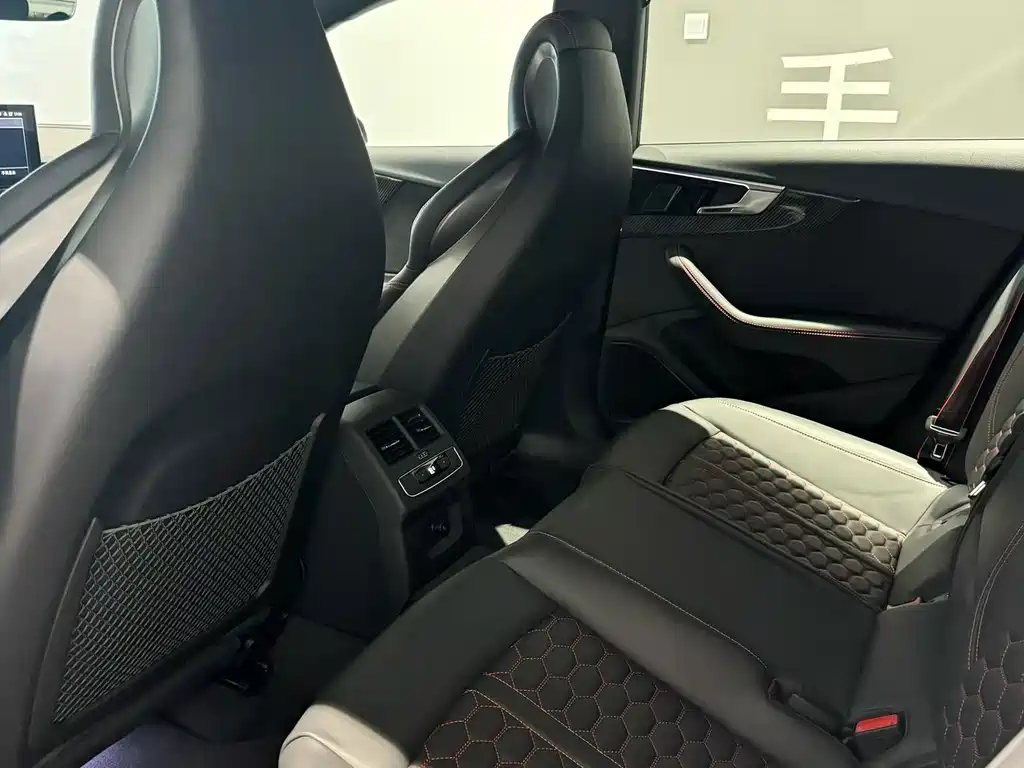 Audi RS 5 — миниатюра 5