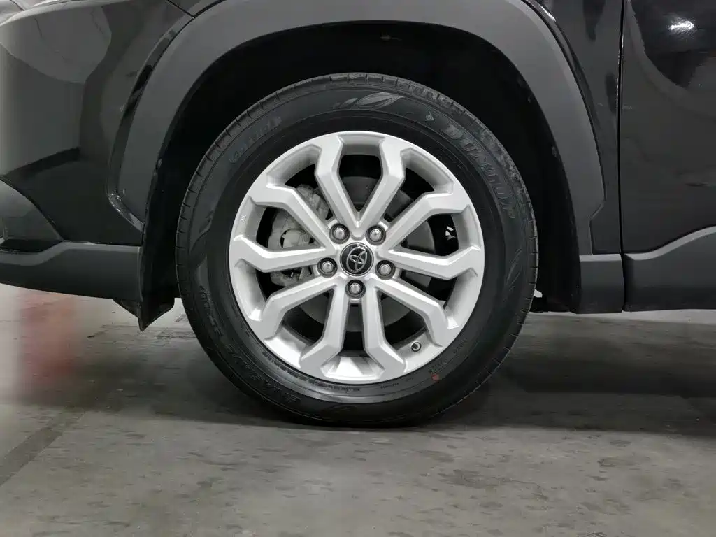 Toyota Frontlander — миниатюра 17