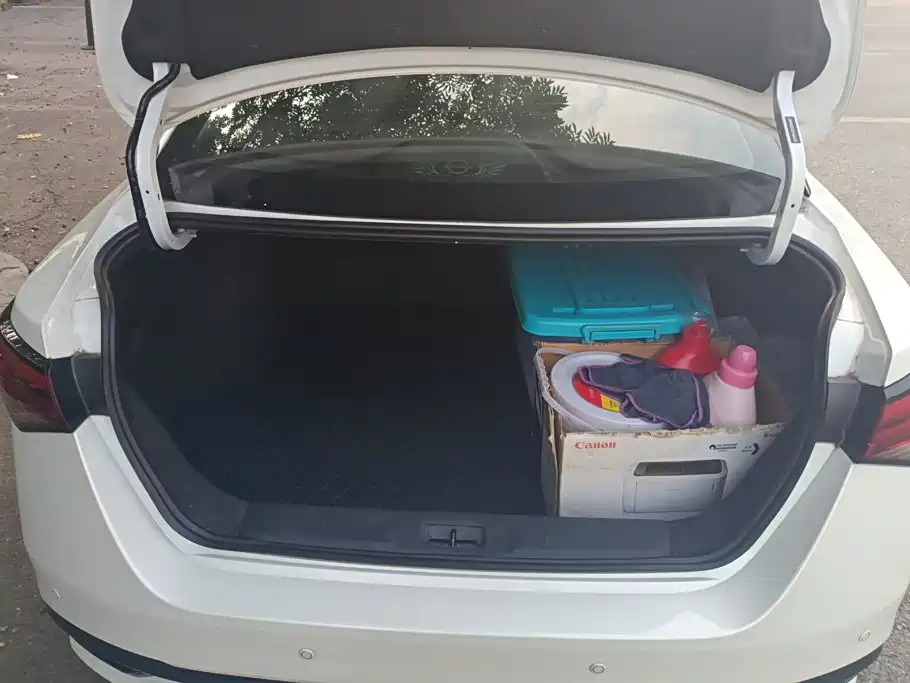 Nissan Sylphy — миниатюра 4