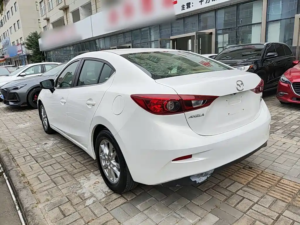 Mazda 3 Axela — миниатюра 5