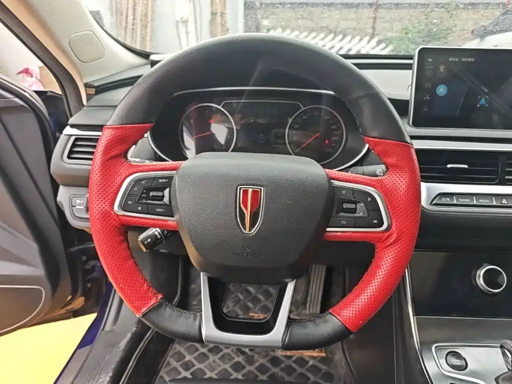 Hongqi Hongqi H5 — миниатюра 11