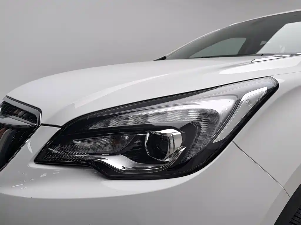 Buick Envision Plus — миниатюра 7