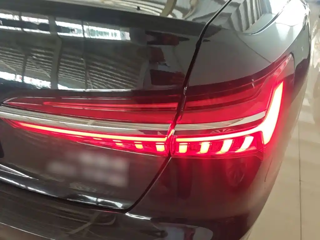 Audi A6L — миниатюра 8