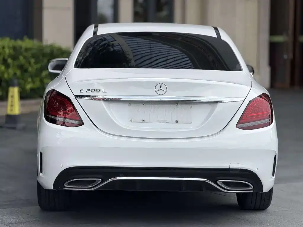Mercedes-Benz C-Class — миниатюра 9